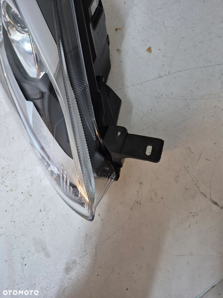 Ford Fiesta MK8 lampa prawa soczewka led H1BB-13100-CJ - 2