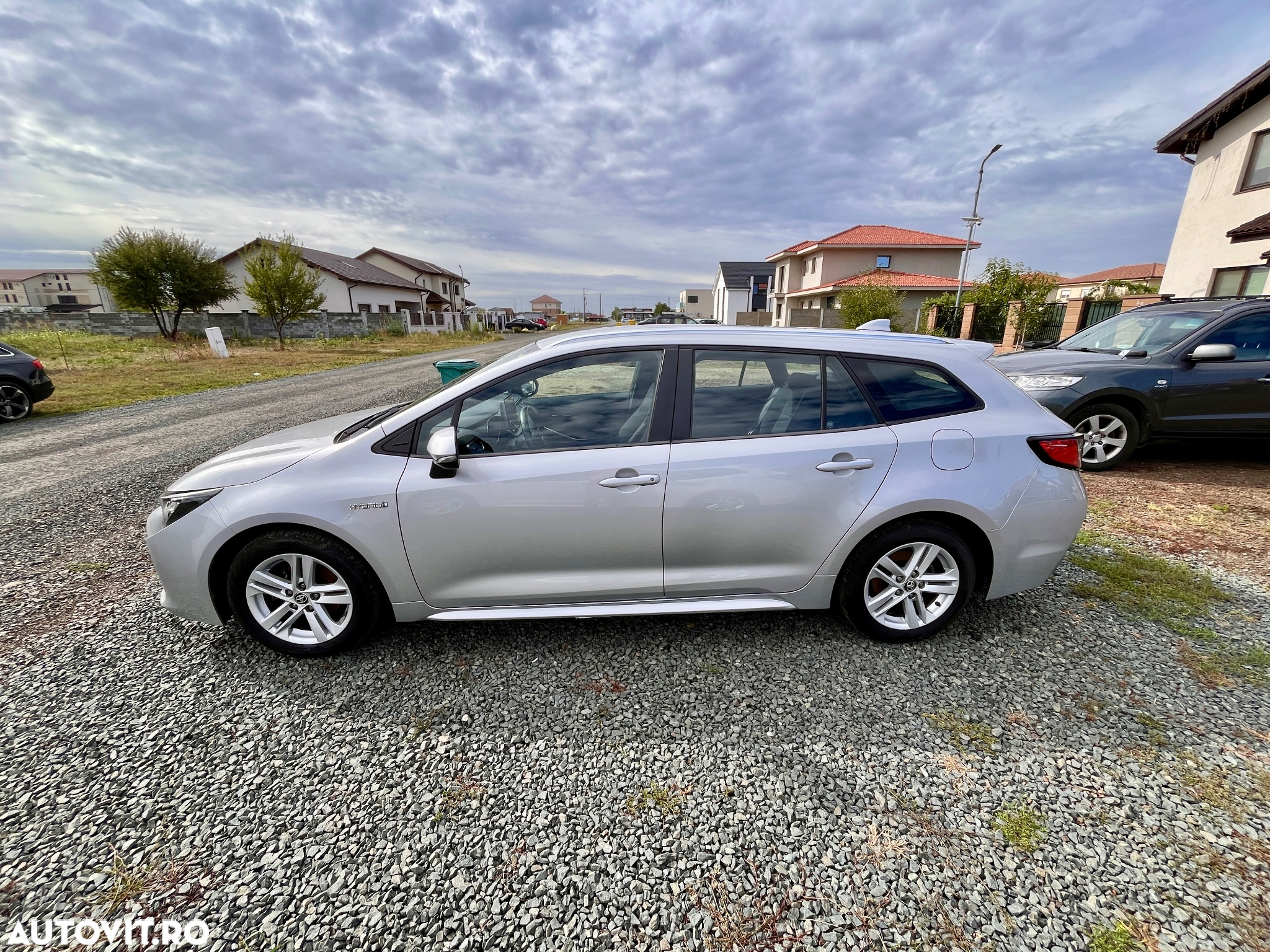 Toyota Corolla 1.8 Hybrid Touring Sports Business Edition - 3