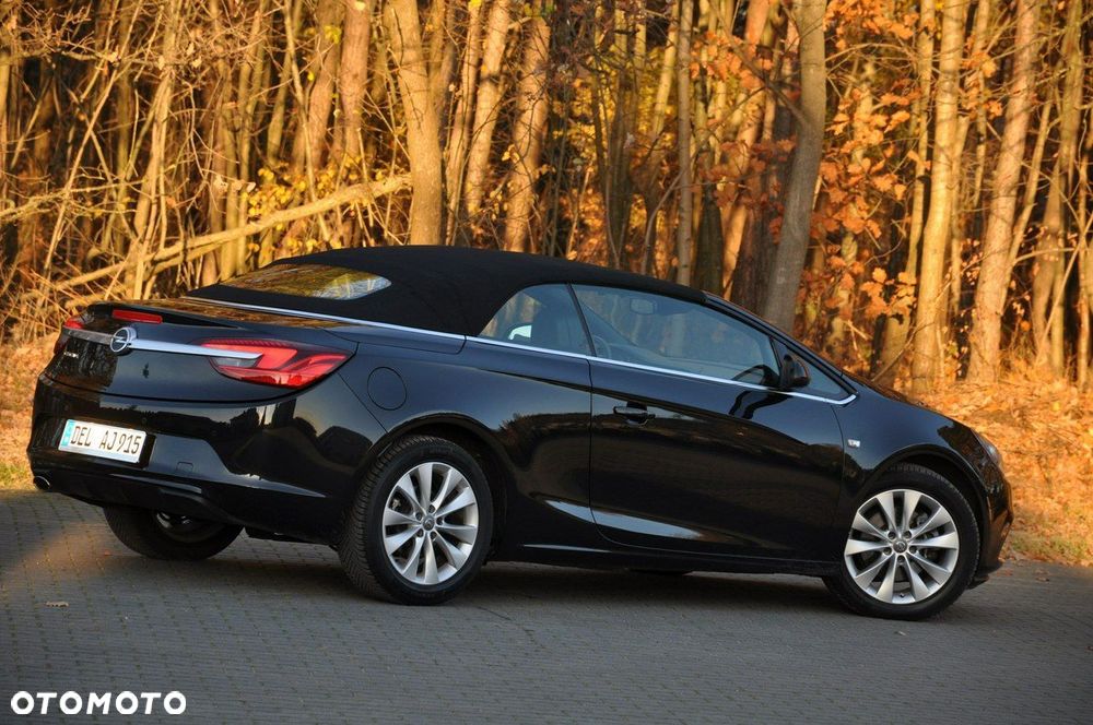Opel Cascada 1.4 T Cosmo S&S EU6 - 13