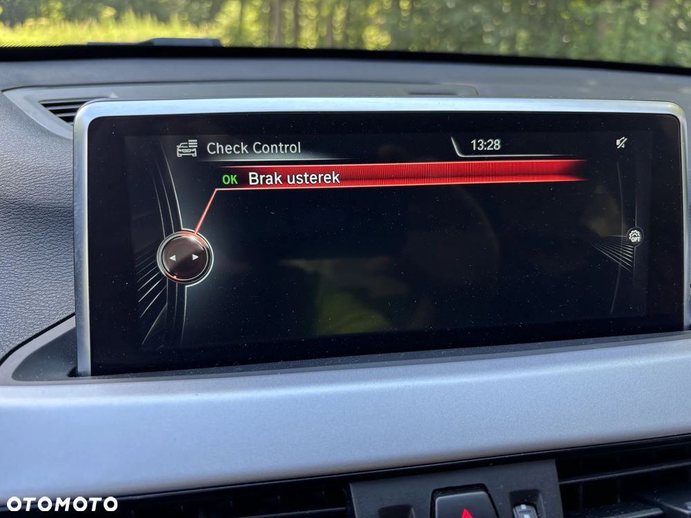 BMW X1 sDrive18d Advantage - 38