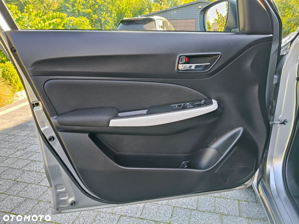 Suzuki Swift 1.2 Premium - 15