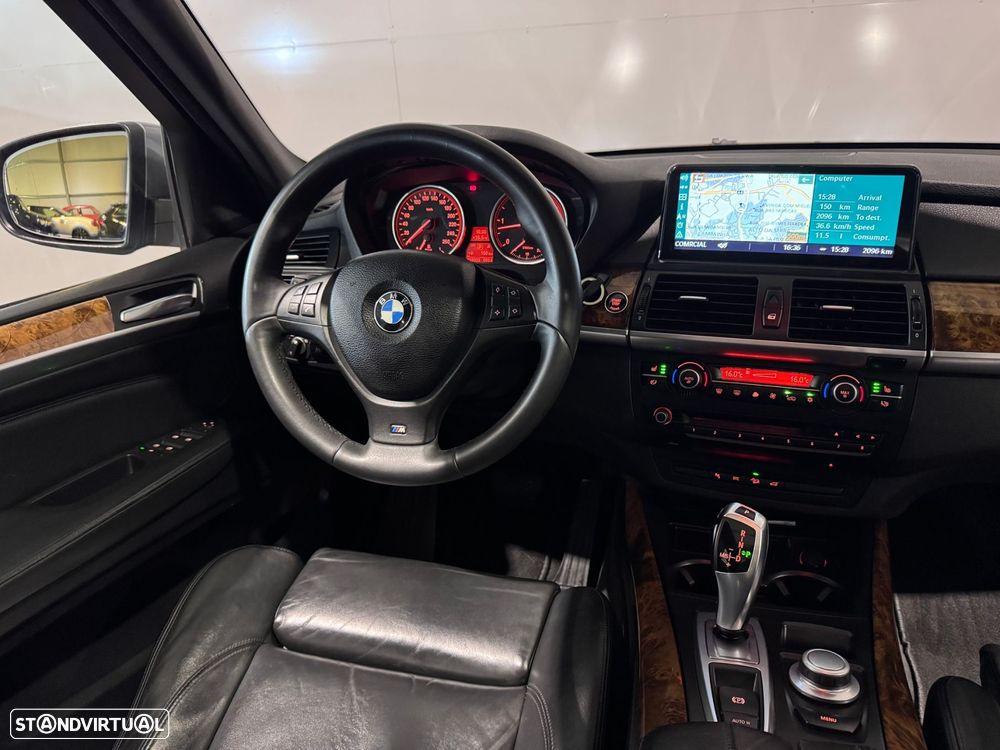 BMW X5 xDrive35d - 12