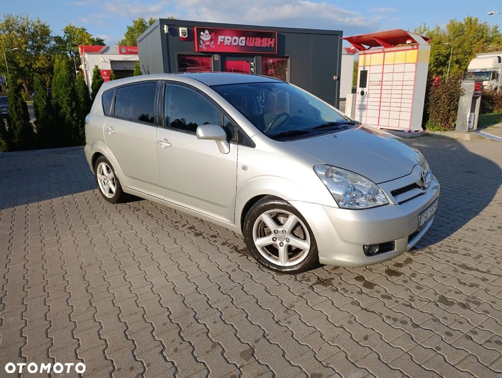 Toyota Corolla Verso 2.2 D-4D X + NAVI 7os - 3