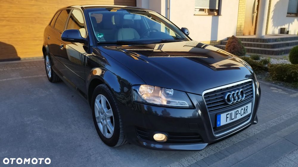 Audi A3 Sportback 1.6 Attraction - 4