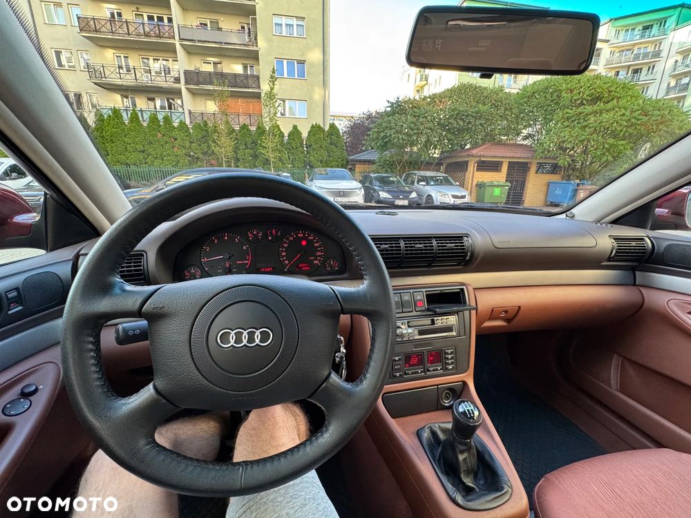 Audi A4 Limousine - 23