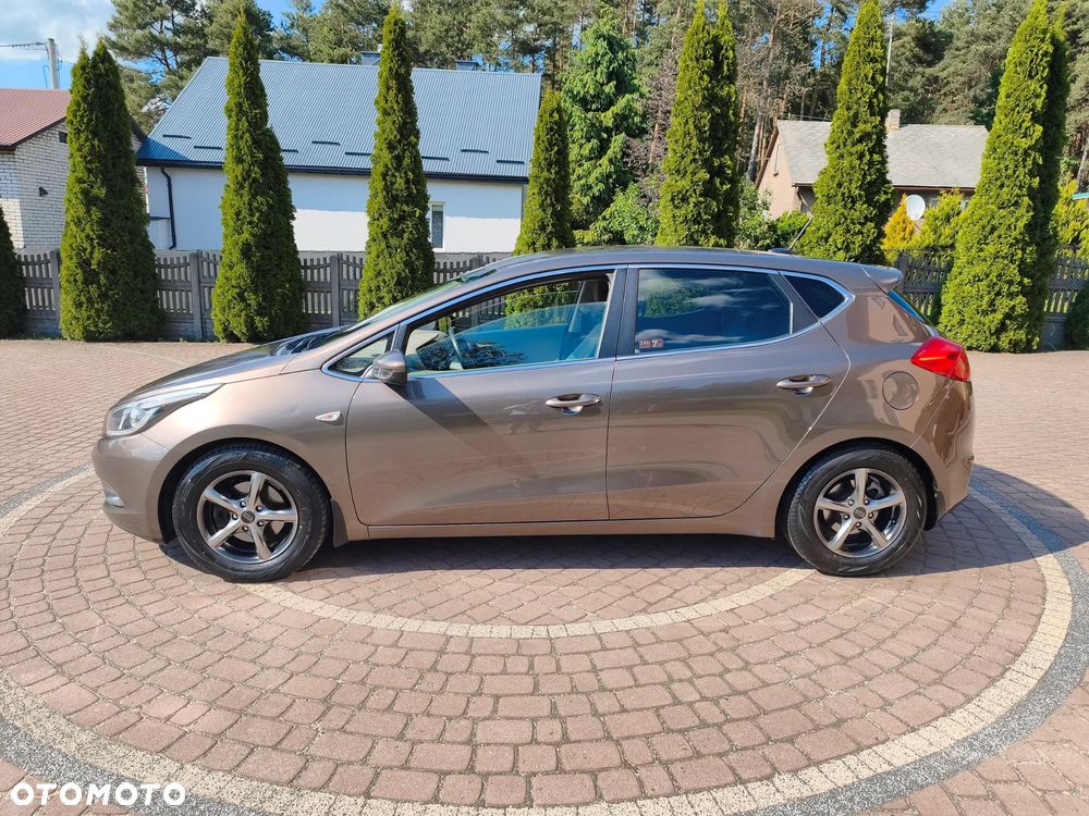 Kia Ceed 1.4 XL - 12
