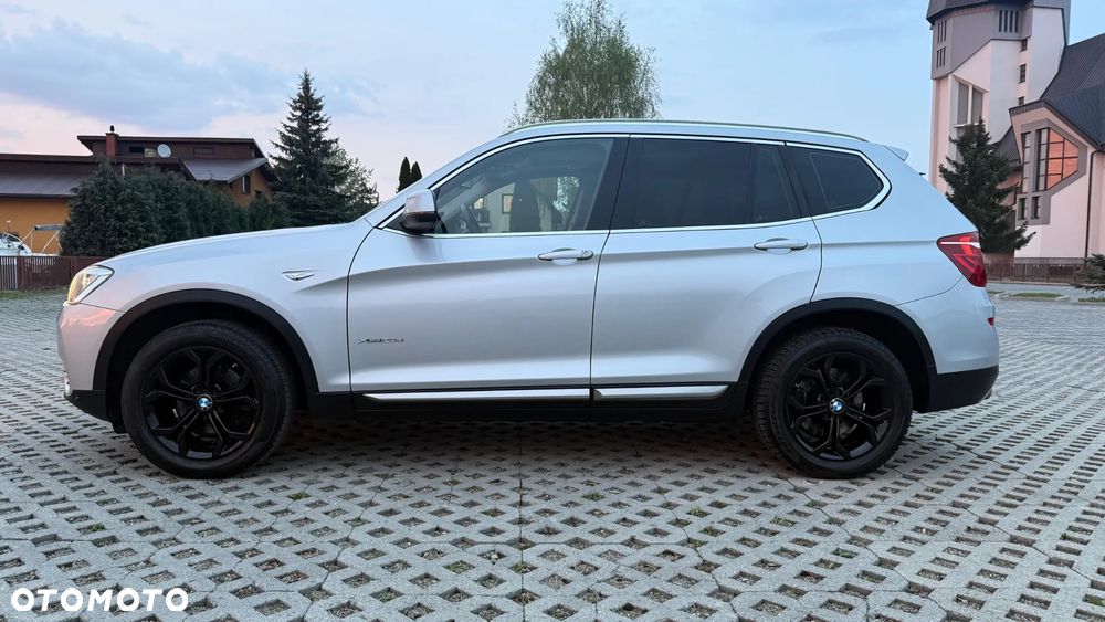 BMW X3 xDrive20d xLine - 14