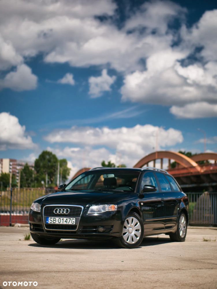 Audi A4 Avant 2.0 TDI DPF - 1