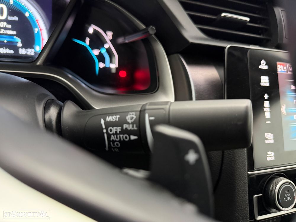 Honda Civic 1.5 i-VTEC Elegance Navi CVT - 31