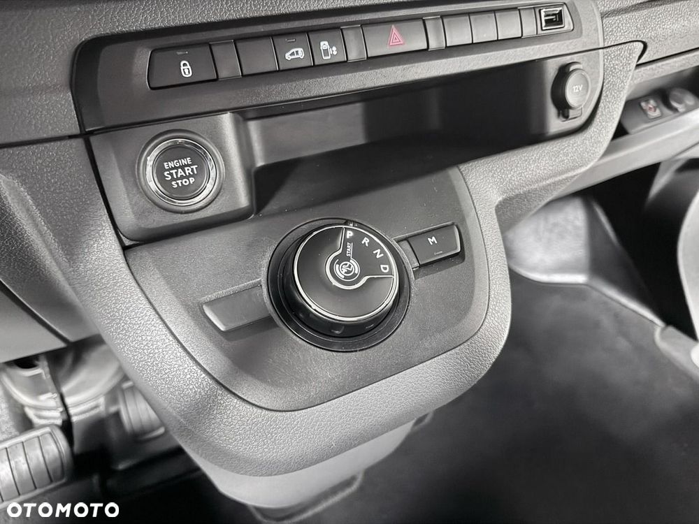 Opel Vivaro - 29