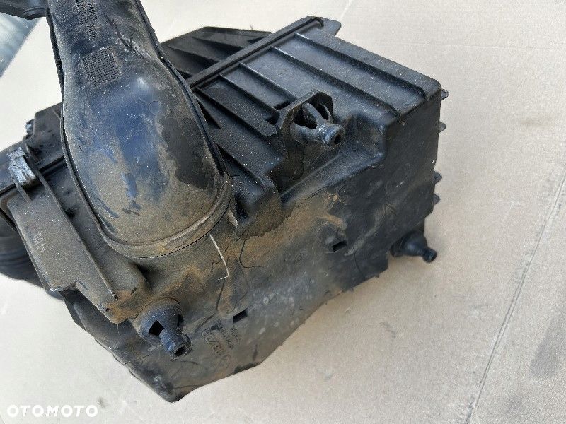 OBUDOWA FILTRA POWIETRZA MAZDA 3 13-17R 1.5D - 5