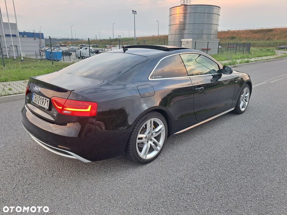Audi A5 Coupé 2.0 TDI DPF quattro - 4