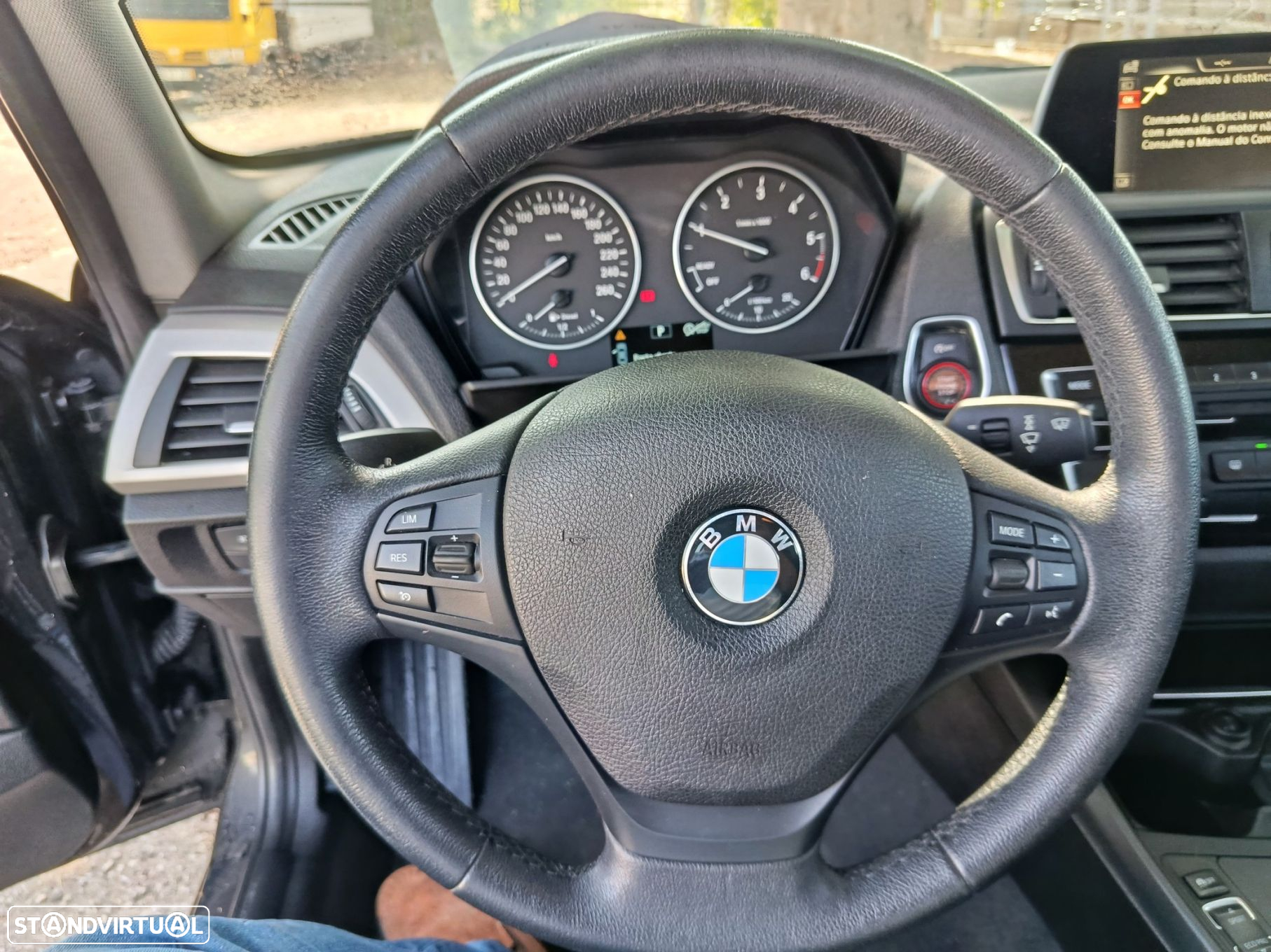 BMW 116 d Advantage Auto - 9