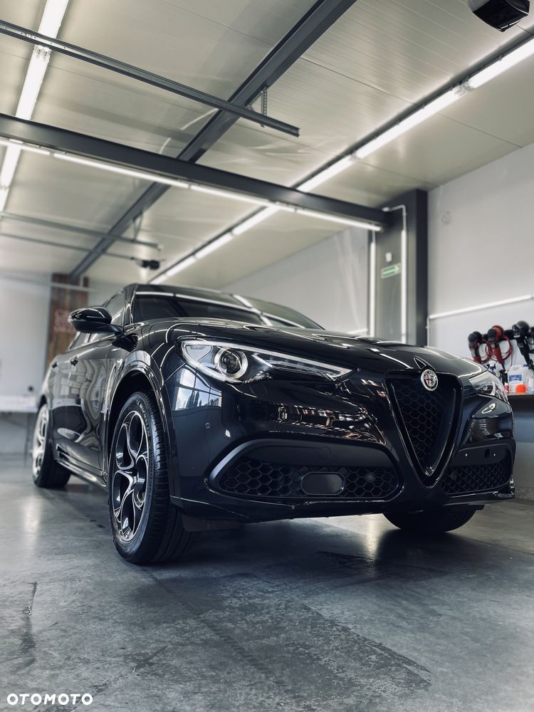 Alfa Romeo Stelvio 2.0 Turbo Veloce Q4 - 1