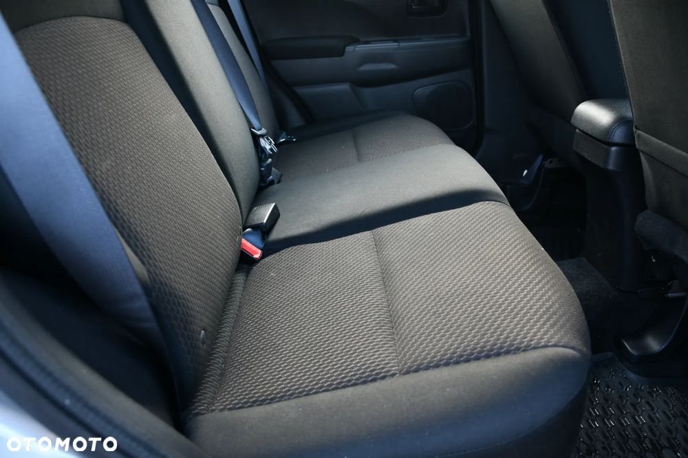 Mitsubishi ASX 1.6 Inform - 22