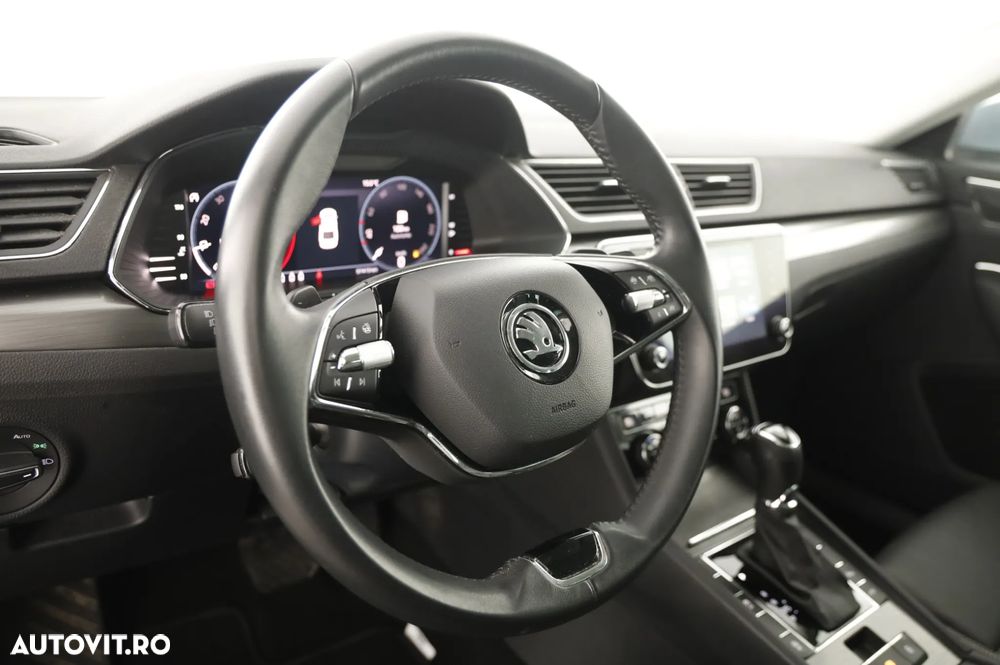 Skoda Superb 2.0 TDI DSG Style - 12