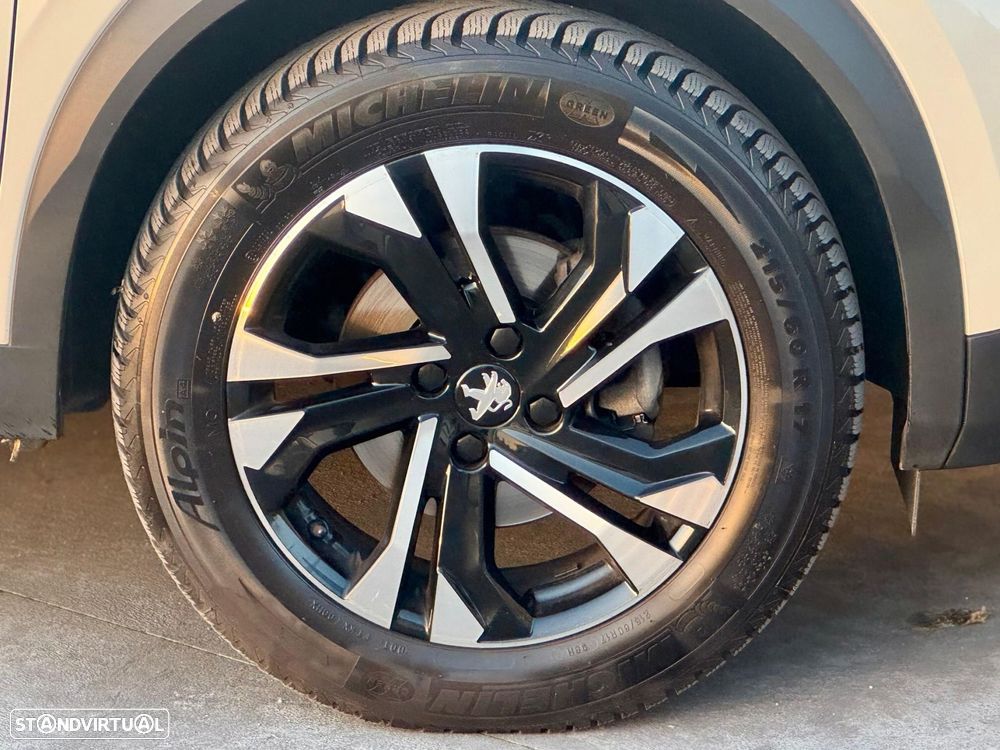 Peugeot 2008 1.2 PureTech GT Line EAT8 - 46