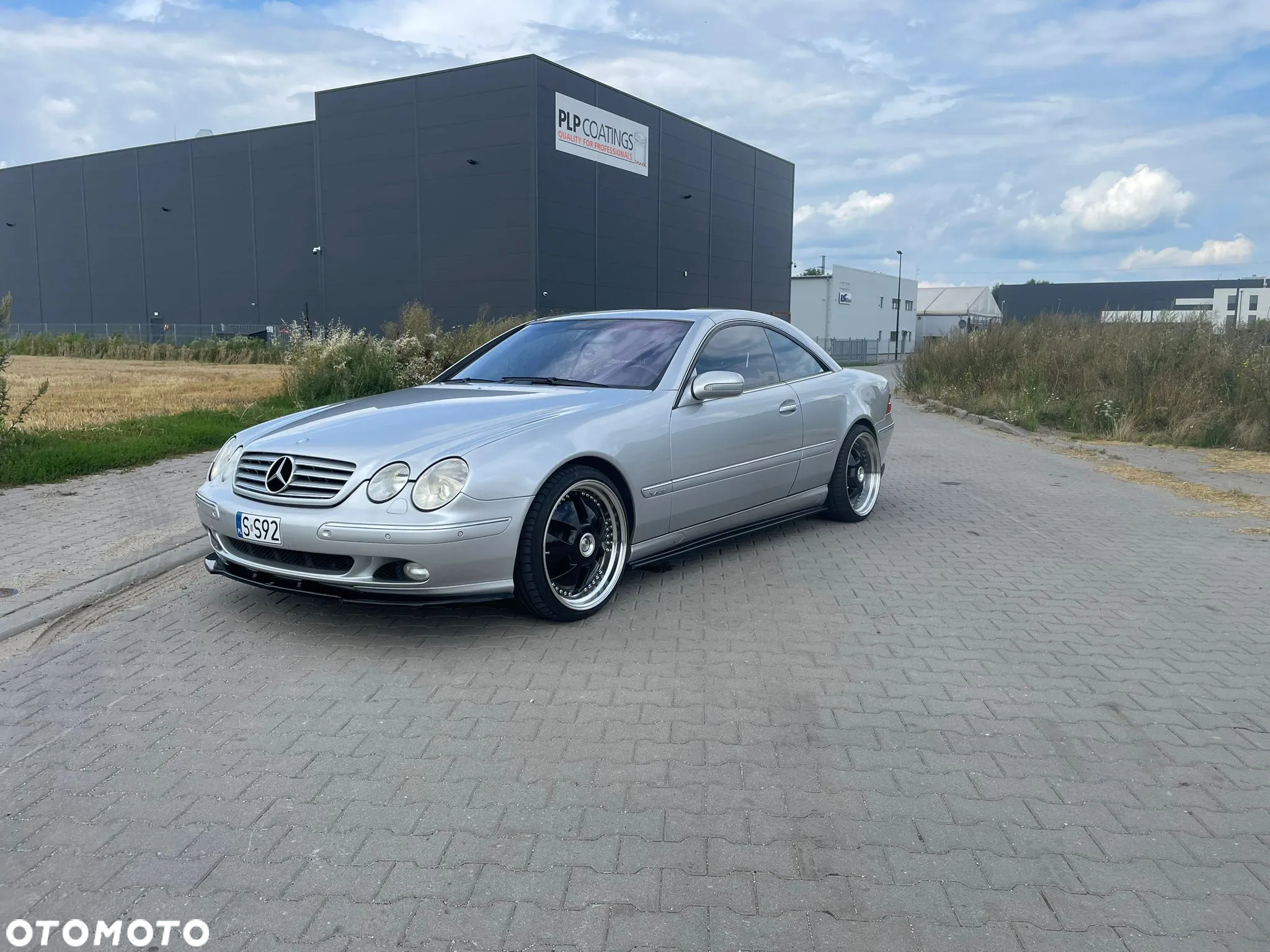 Mercedes-Benz CL 600 - 12