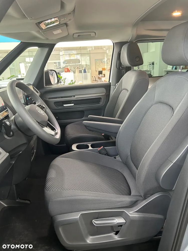 Volkswagen ID BUZZ - 8