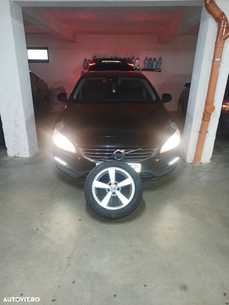 Volvo S60 D2 Start-Stop Momentum - 2