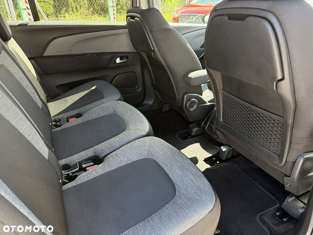 Citroën C4 Grand Picasso - 12
