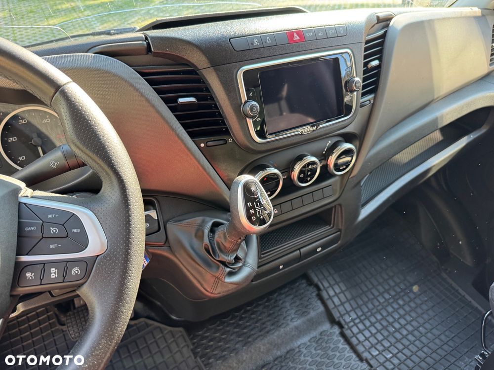 Iveco DAILY 35 180 HI MATIC / MANULA / AUTOMAT / MULTI TEMPERATURA / 8 PALET / MROZNIA - 22
