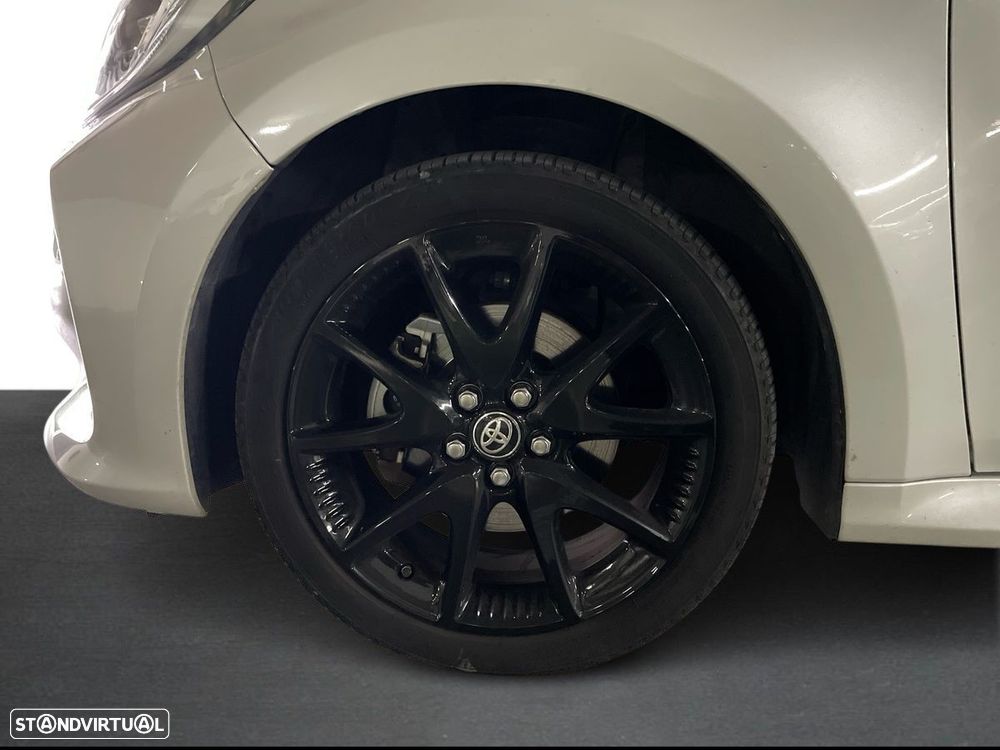 Toyota Yaris - 21
