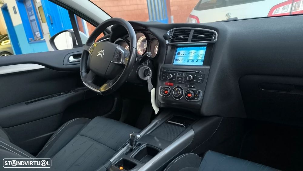 Citroën C4 1.6 e-HDi Exclusive J17 CMP6 - 13