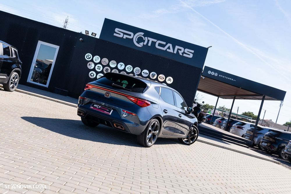 Cupra Leon 1.4 e-Hybrid MID DSG - 7