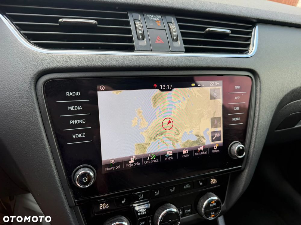 Skoda Octavia 2.0 TDI 4x4 DSG Soleil - 22