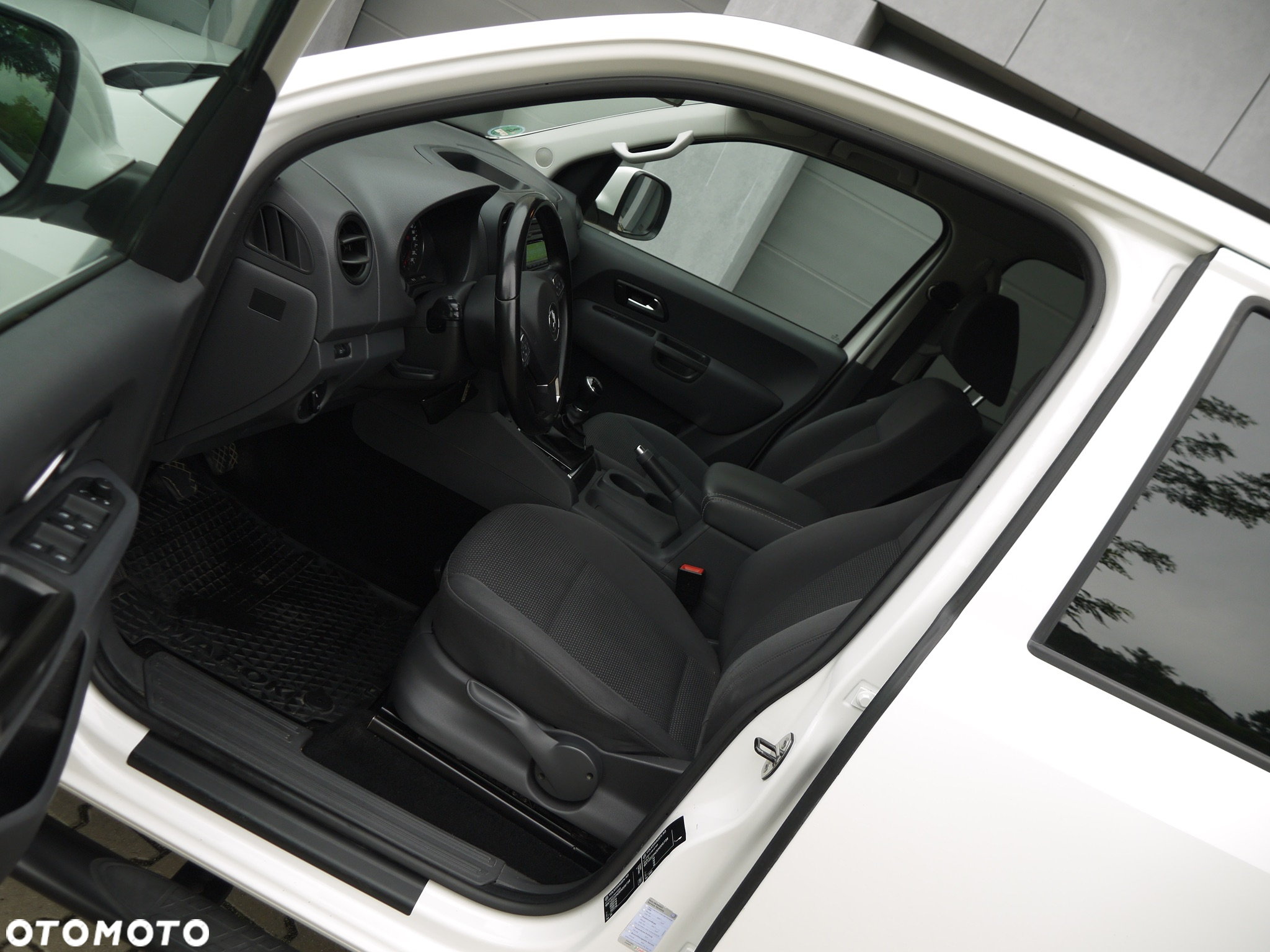 Volkswagen Amarok 2.0 BiTDI 4MOTION BMT Trendline - 7