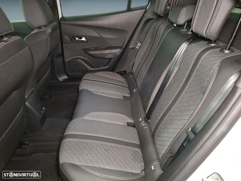 Peugeot 2008 1.2 Hybrid Allure e-DCS6 - 14