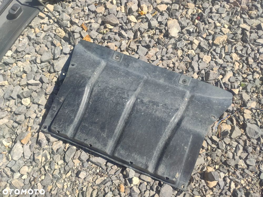 CC Płyta Pod Silnik Osłona Dolna Iveco Daily IV 14- 5801592785 - 1