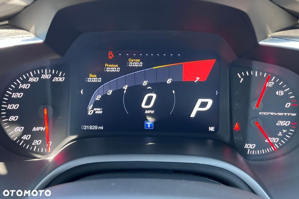 Chevrolet Corvette Stingray 3LT 6.2 V8 Automatik - 15