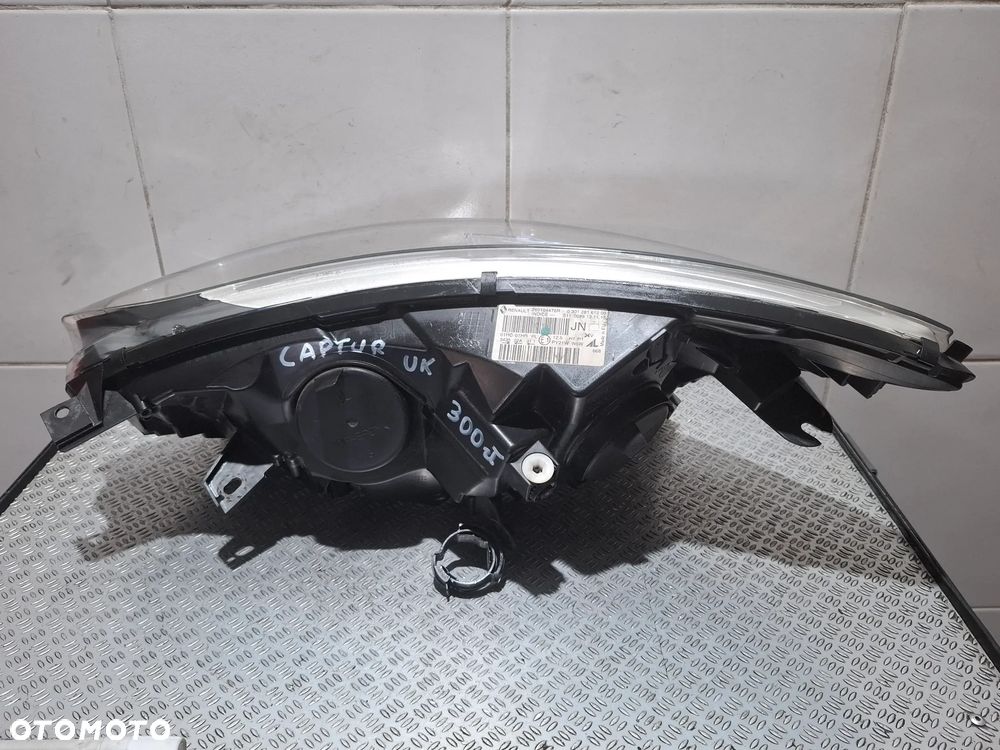 LAmpa reflektor prawy Renault Captur UK nr 260104476R - 7
