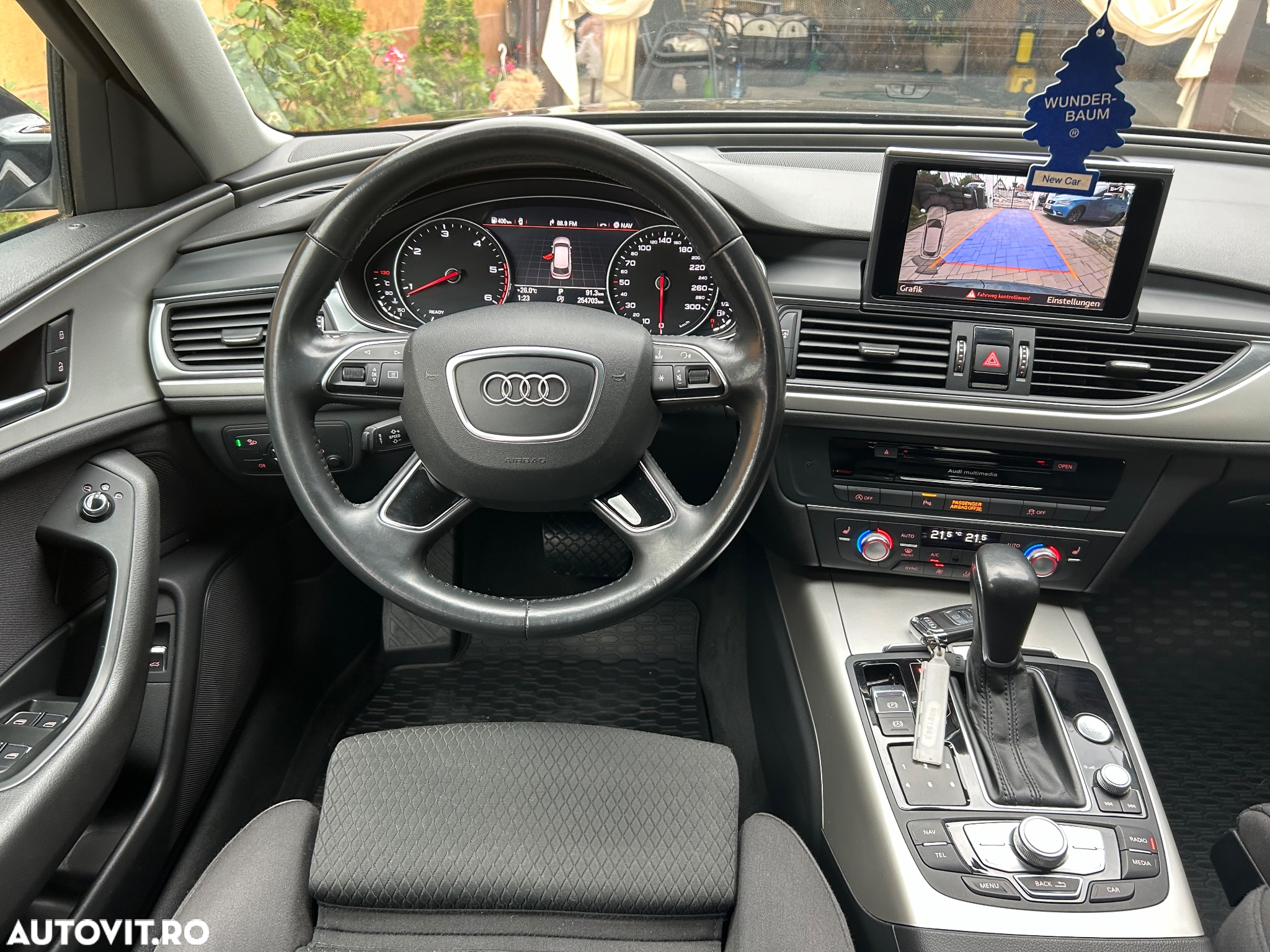Audi A6 Avant 2.0 TDI Ultra DPF S tronic - 9