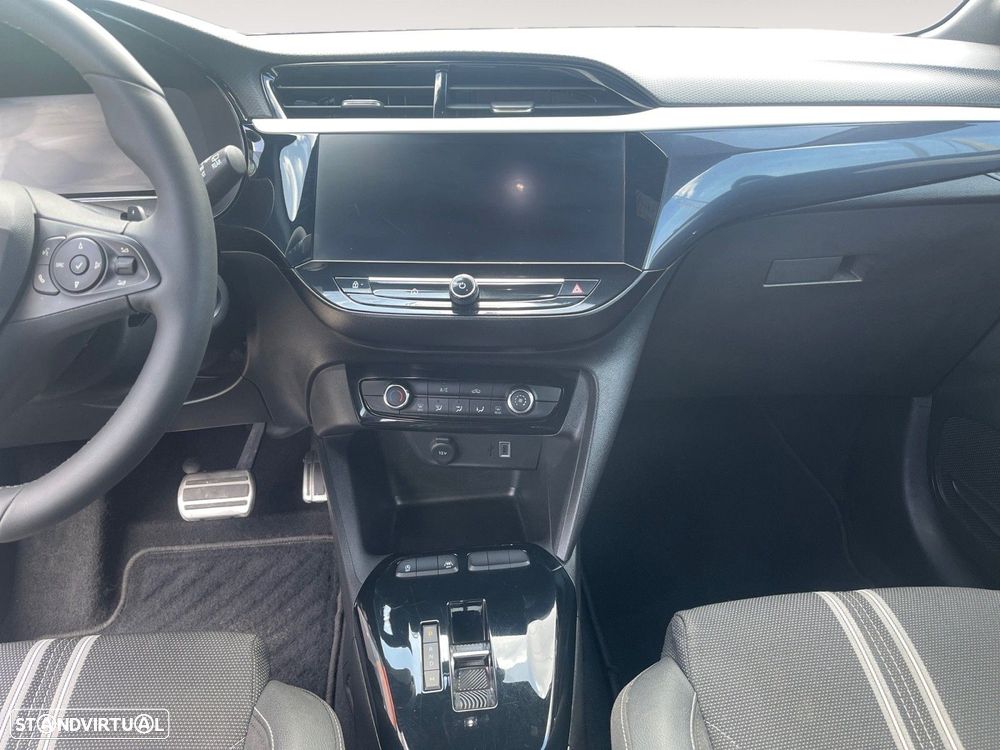 Opel Corsa - 11