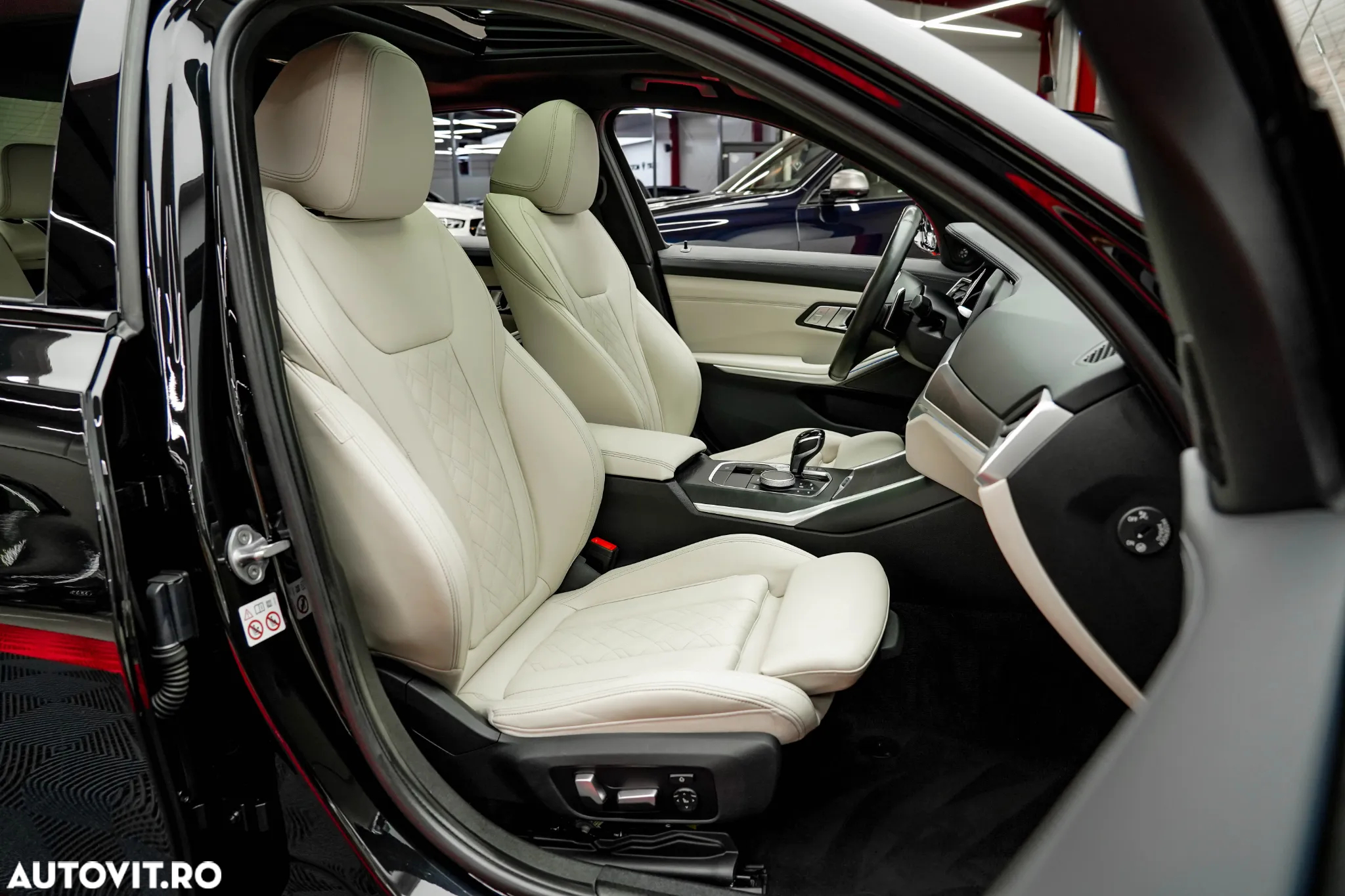 BMW Seria 3 330e Aut. M Sport - 8