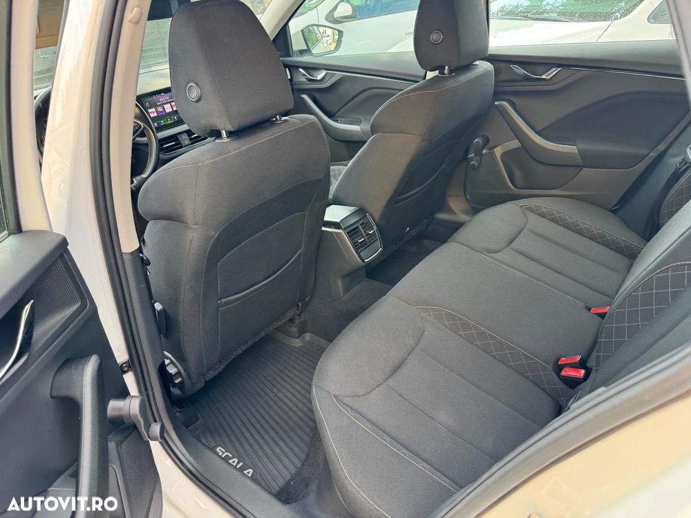 Skoda Scala 1.0 TSI Ambition - 10