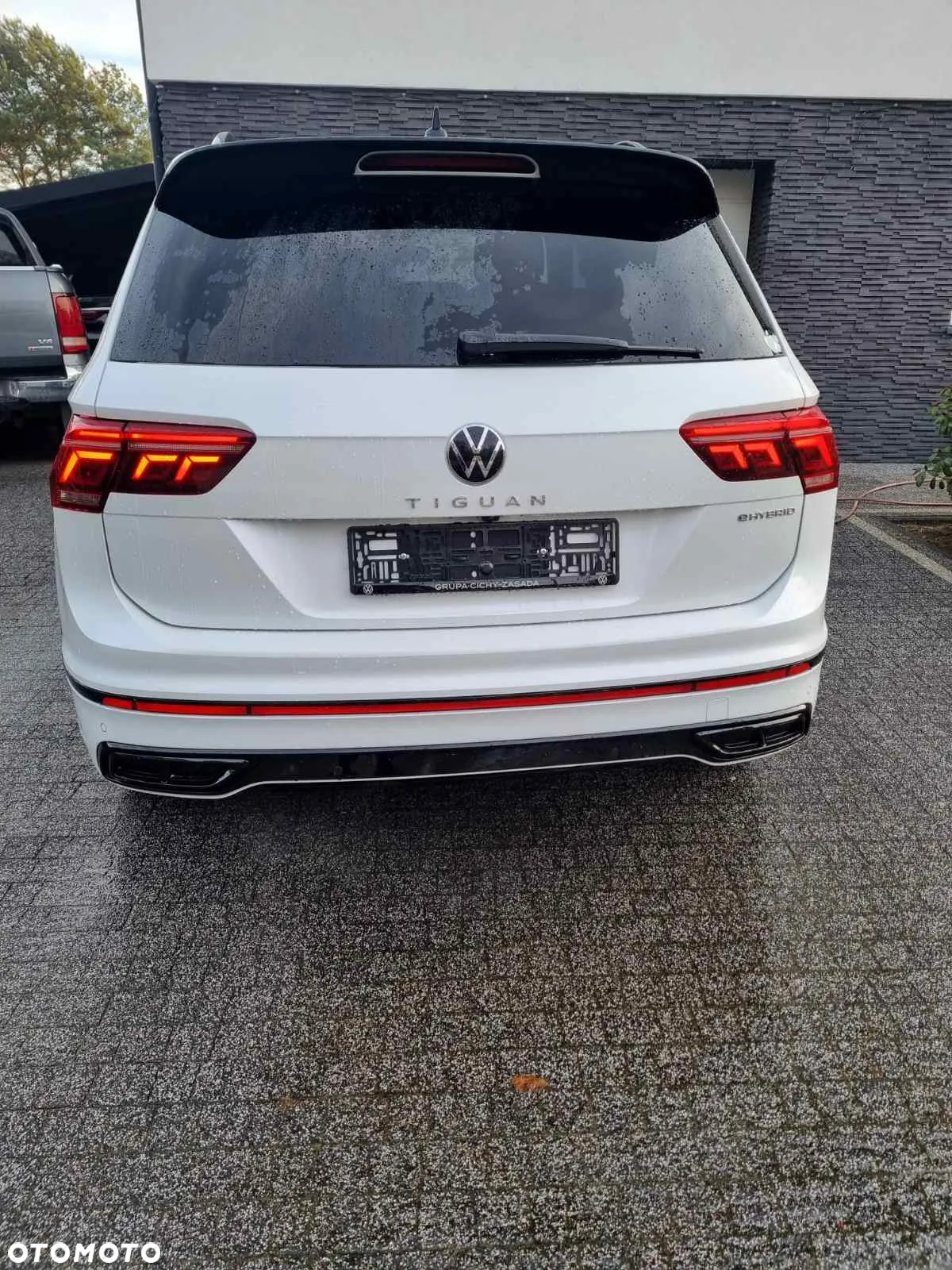 Volkswagen Tiguan - 4