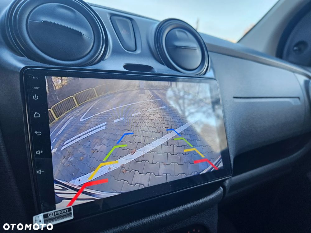 Dacia Lodgy 1.6 SCe Laureate S&S - 18