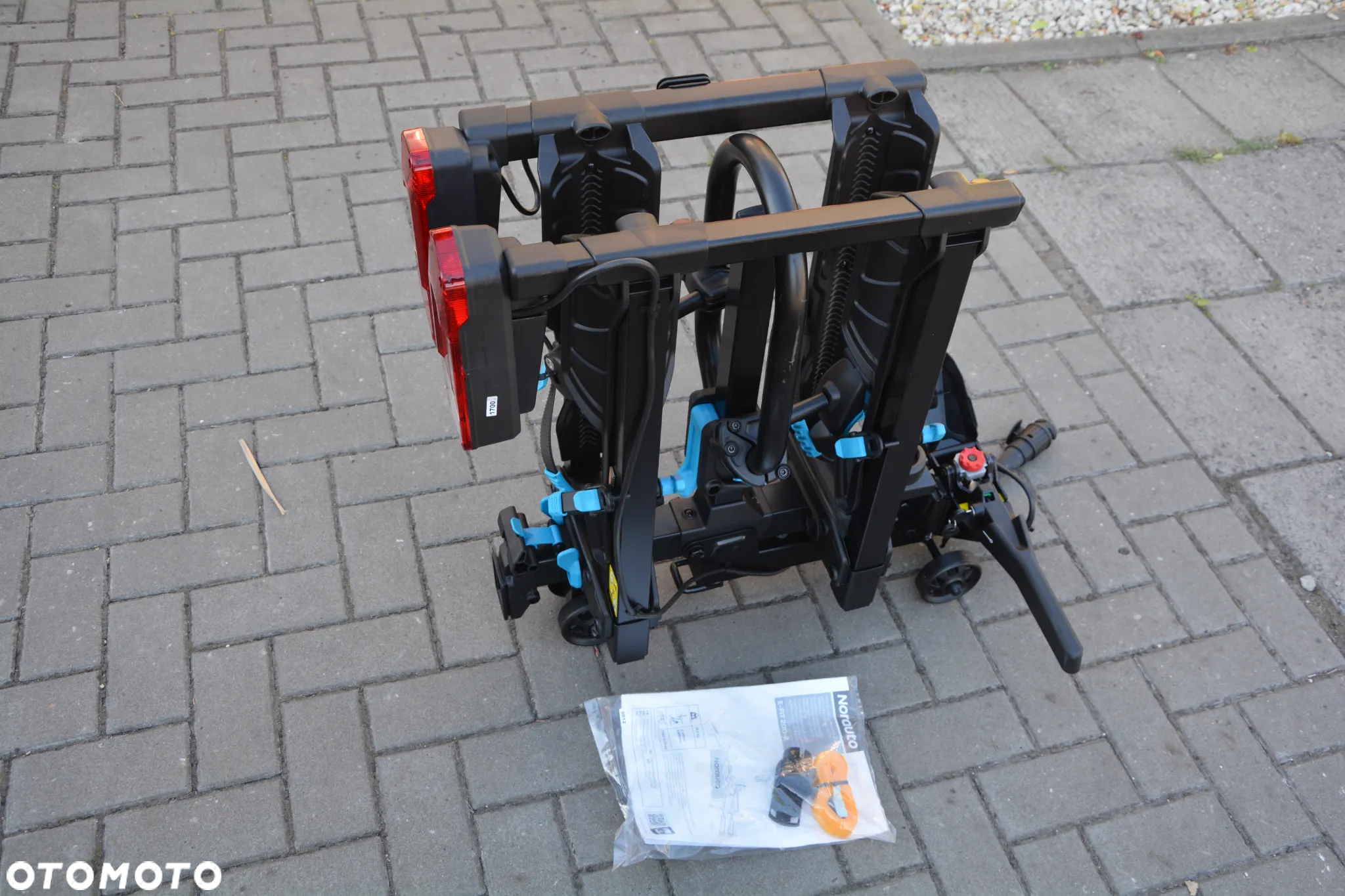 Bagażnik rowerowy na hak holowniczy NORAUTO E-FIT 200-2 na 2 rowery kompatybilny z rowerem elektrycznym - 3