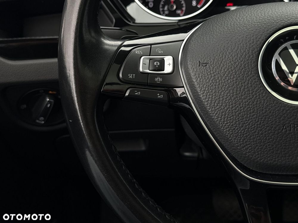 Volkswagen Touran 1.5 TSI EVO Highline DSG - 22