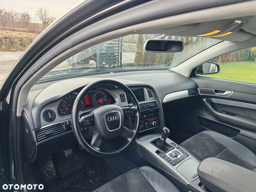 Audi A6 Avant 2.4 - 15