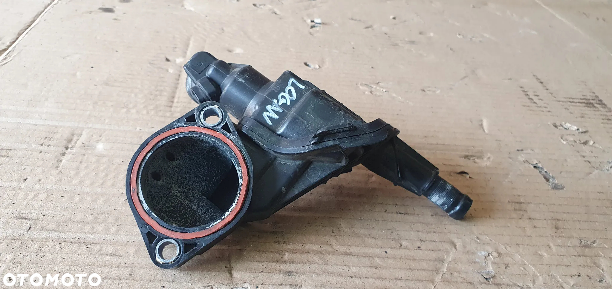 Obudowa termostatu króciec wody Dacia Logan II 0.9 TCE 110616064R 110612563R - 5