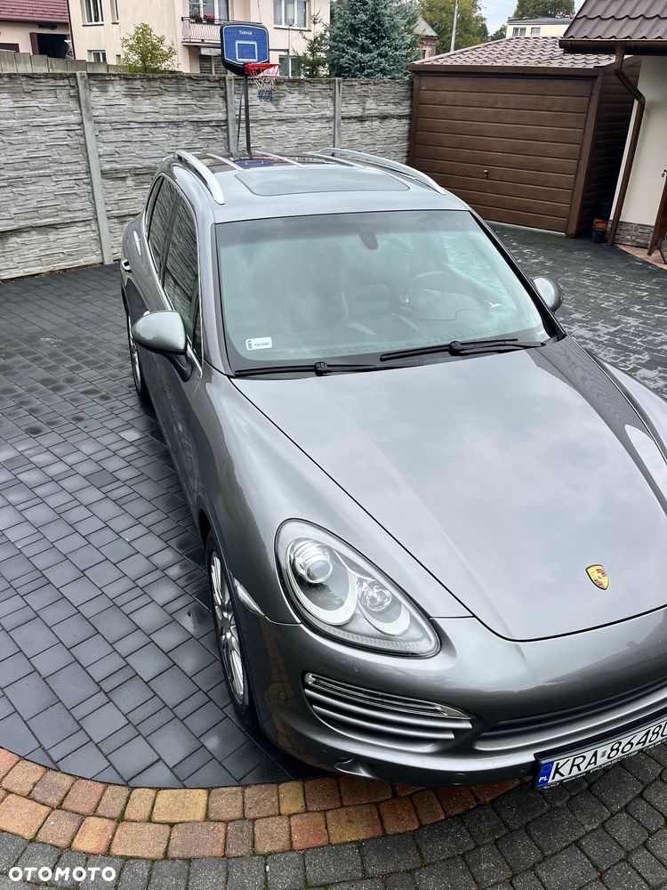 Porsche Cayenne - 10