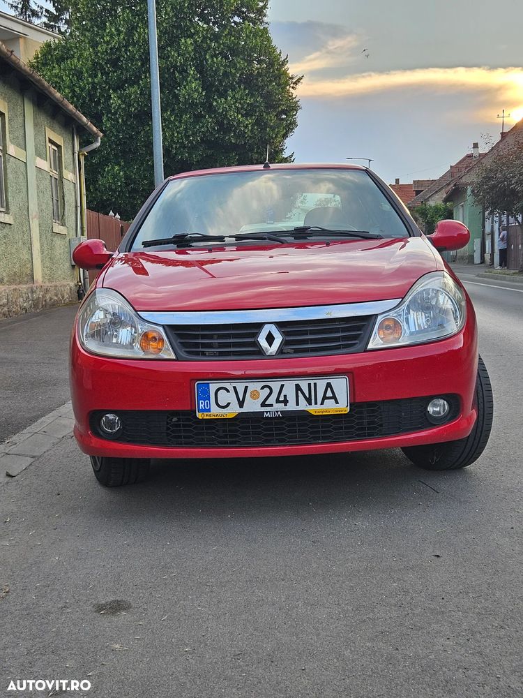 Renault Symbol - 5