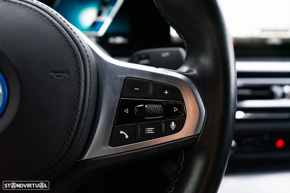 BMW i4 M50 Gran Coupe - 44