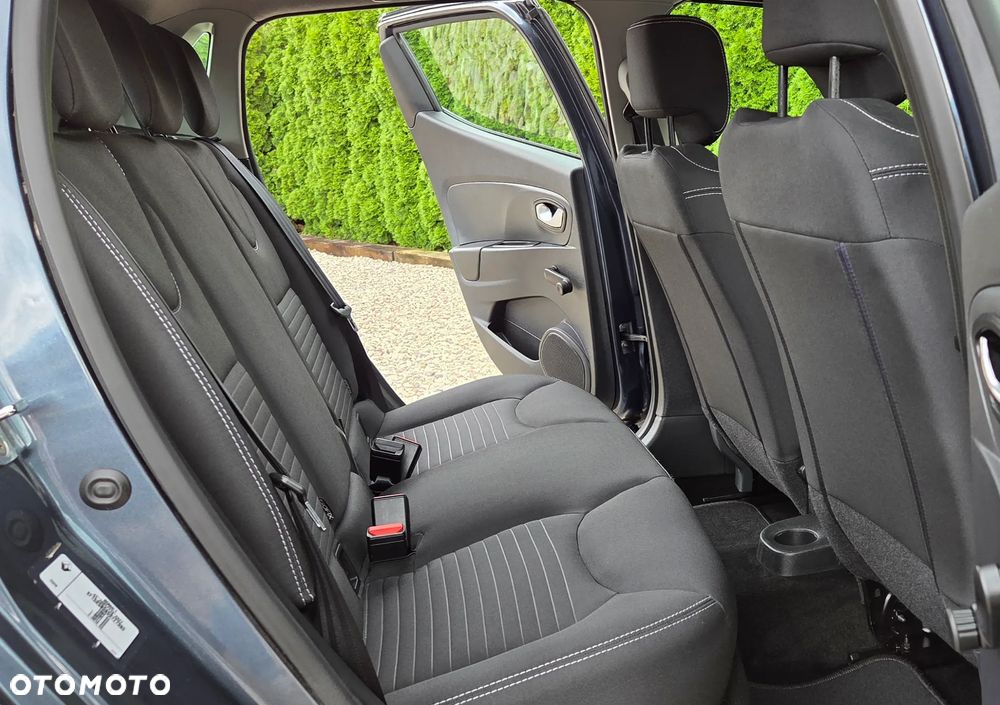 Renault Clio 1.2 16V 75 Limited - 21