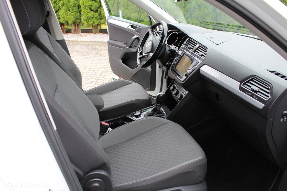 Volkswagen Tiguan 2.0 TDI SCR 4MOTION BlueMotion Technology DSG Lounge Track & Style - 16